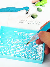 Load image into Gallery viewer, Cute Flamingo Diamond Painting Pen Kit with Clay Tips Tray for Diamond Painting