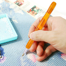 Load image into Gallery viewer, Resin 5D Diamond Painting Pen Kit with 5 Drill Pen Picking Heads and 1 Glue Clay