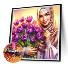 Load image into Gallery viewer, Diamond Painting - Full Round - Woman in headscarf holding flowers (30*30CM)
