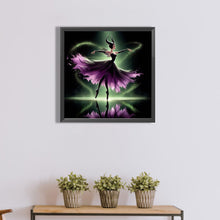 Load image into Gallery viewer, Diamond Painting - Full Round - dancing maleficent queen (40*40CM)