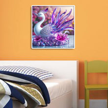 Load image into Gallery viewer, Diamond Painting - Full Round - crystal bird (30*30CM)
