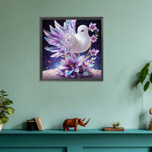 Load image into Gallery viewer, Diamond Painting - Full Round - crystal bird (30*30CM)