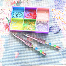 Load image into Gallery viewer, Diamond Painting Pen Diamond Art Pen with Glowing Bead for Kids Adults (Pink)