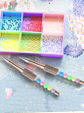 Load image into Gallery viewer, Diamond Painting Pen Diamond Art Pen with Glowing Bead for Kids Adults (Gold)