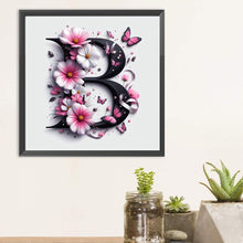 Load image into Gallery viewer, Diamond Painting - Full Round - Daisy Butterfly Letter B (30*30CM)