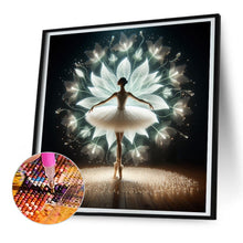 Load image into Gallery viewer, Diamond Painting - Full Round - ballet girl (30*30CM)