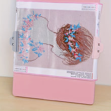 Load image into Gallery viewer, 3Pcs Cross Stitch Clip Tool Diamond Art Holder Clip Diamond Painting Accessories