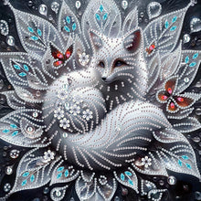 Load image into Gallery viewer, Diamond Painting - Partial Special Shaped - white fox (30*30CM)