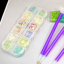 Load image into Gallery viewer, Diamond Art Pen Kit Rhinestones Storage Case Diamond Painting Accessories Kit