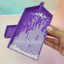 Load image into Gallery viewer, Diamond Painting Tray Diamond Organizer Drawer 5D DIY Drills Plate for Beginners