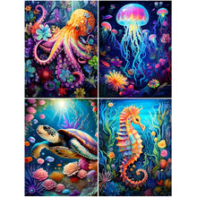 Load image into Gallery viewer, 4pcs Round Diamond Painting Set - Ocean animals (30*40CM)