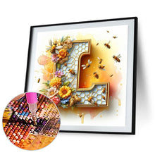 Load image into Gallery viewer, Diamond Painting - Full Round - Bee and flower alphabet L (30*30CM)