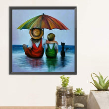Load image into Gallery viewer, Diamond Painting - Full Round - Back view of parents and children at the beach (30*30CM)