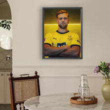 Load image into Gallery viewer, Diamond Painting - Full Round - Niklas Fellkruger (30*40CM)