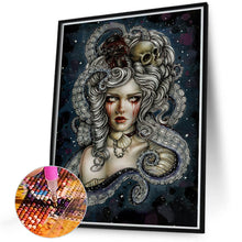 Load image into Gallery viewer, Diamond Painting - Full Round - Horror girl (40*50CM)