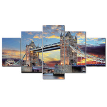 Load image into Gallery viewer, Diamond Painting - Full Round - Tower Bridge of London (95*45CM)
