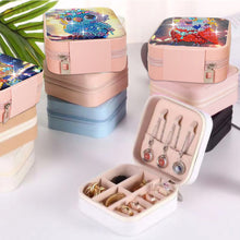 Load image into Gallery viewer, PU Special Shaped Parrot Diamond Painting DIY Jewellery Box for Rings Bracelets