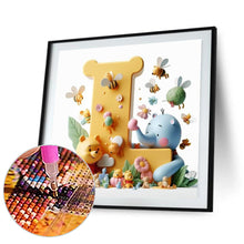Load image into Gallery viewer, Diamond Painting - Full Round - Winnie the Pooh's 26 Letters L (30*30CM)