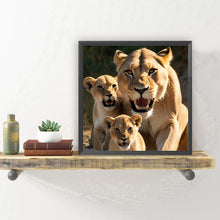 Load image into Gallery viewer, Diamond Painting - Full Round - Lion on the grassland (30*30CM)