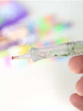 Load image into Gallery viewer, Resin 5D DIY Diamond Drill Pen with Tips Diamond Embroidery Accessories (Green)