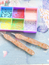 Load image into Gallery viewer, Diamond Painting Art Sticky Drill Dot Pen Stylus Diamond Art Pen (Gold)