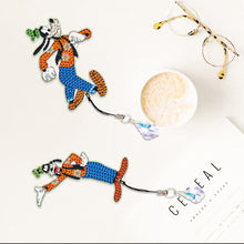 Load image into Gallery viewer, 2Pcs Special Shape Donald Duck Diamond Art Bookmark with Pendant for Book Lovers