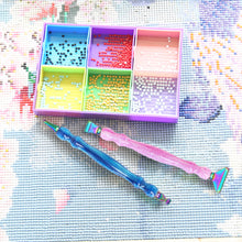 Load image into Gallery viewer, 3Pcs Diamond Painting Pen with Pen Head & Clay 5D Point Drill Pen for Art Crafts