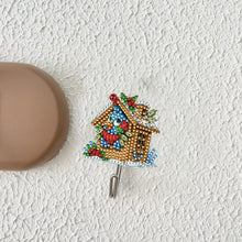 Load image into Gallery viewer, 8Pcs Christmas Diamond Art Hanging Hooks Diamond Painting Hooks DIY Crafts Decor