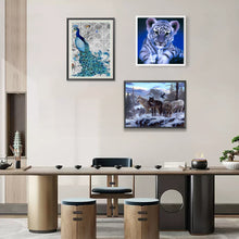 Load image into Gallery viewer, 3pcs Round Diamond Painting Set - Animal series (30*40CM)