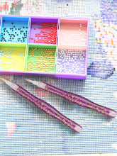 Load image into Gallery viewer, Sequins Diamond Painting Pen with Clay with 6 Tips Glitter Diamond Art Pen