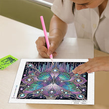Load image into Gallery viewer, Diamond Painting - Partial Special Shaped - Black background butterfly (30*30CM)