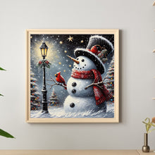 Load image into Gallery viewer, Diamond Painting - Full Round - Winter Street Light Snowman (40*40CM)