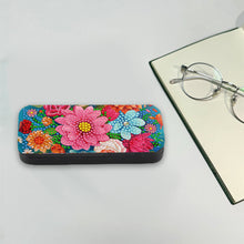 Load image into Gallery viewer, Cat Diamond Painting Eyeglasses Case 5D DIY Eyewear Organizer Case for Art Craft