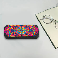 Load image into Gallery viewer, Cat Diamond Painting Eyeglasses Case 5D DIY Eyewear Organizer Case for Art Craft