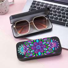 Load image into Gallery viewer, Cat Diamond Painting Eyeglasses Case 5D DIY Eyewear Organizer Case for Art Craft