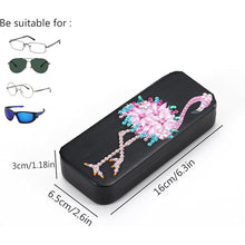 Load image into Gallery viewer, Bird Diamond Painting Eyeglasses Case Diamond Art Sunglasses Case for Beginners
