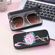 Load image into Gallery viewer, Bird Diamond Painting Eyeglasses Case Diamond Art Sunglasses Case for Beginners