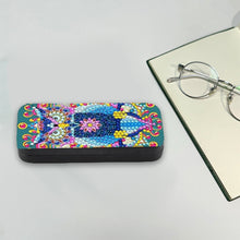 Load image into Gallery viewer, Owl Diamond Painting Eyeglasses Case Diamond Art Sunglasses Case for Beginners