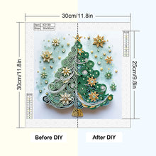 Load image into Gallery viewer, Diamond Painting - Partial Special Shaped - Christmas tree (30*30CM)