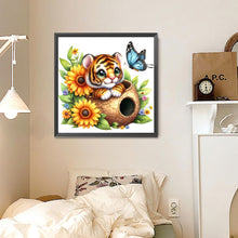 Load image into Gallery viewer, Diamond Painting - Full Round - Tiger and flowers (30*30CM)