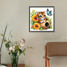 Load image into Gallery viewer, Diamond Painting - Full Round - Tiger and flowers (30*30CM)
