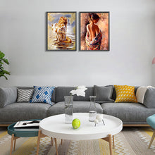Load image into Gallery viewer, 2pcs Round Diamond Painting Set - Bath beauty (30*40CM)