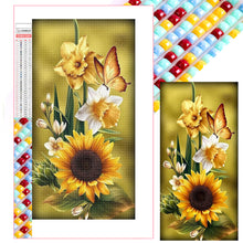 Load image into Gallery viewer, Diamond Painting - Full Square - Sunflower butterfly (45*85CM)