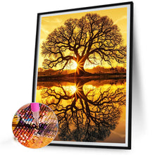 Load image into Gallery viewer, Diamond Painting - Full Round - Sunset tree reflection (40*50CM)