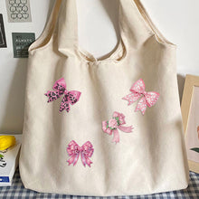 Load image into Gallery viewer, 4Pcs Diamond Painting Brooch Diamond Painting Pins DIY Diamond Pins Party Favors