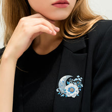 Load image into Gallery viewer, 4Pcs Diamond Painting Brooch Diamond Painting Pins DIY Diamond Pins Party Favors