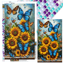 Load image into Gallery viewer, Diamond Painting - Full Round - Butterfly and Sunflower (40*70CM)