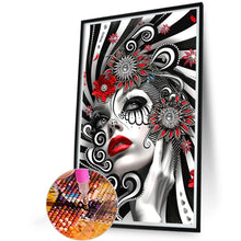 Load image into Gallery viewer, Diamond Painting - Full Round - Ghostly Woman (40*60CM)