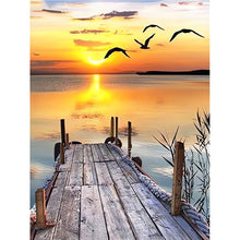 Load image into Gallery viewer, Diamond Painting - Full Round - Seaside Scenery (30*40CM)