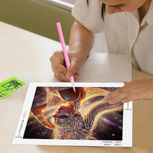 Load image into Gallery viewer, Diamond Painting - Partial Special Shaped - Elegant Woman (30*30cm)